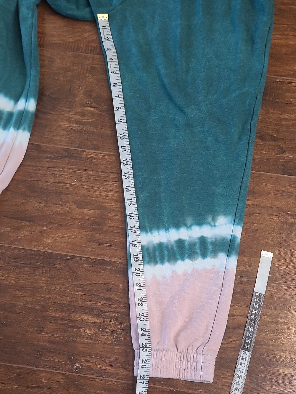 PINK Victoria's Secret Green and Pink Tie-Dye Joggers Size Med - Picture 9 of 10